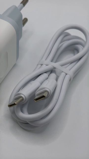  Сетевое зарядное устройство BOROFONE BA99A PD 20W  кабель Type-C  Type-C белый