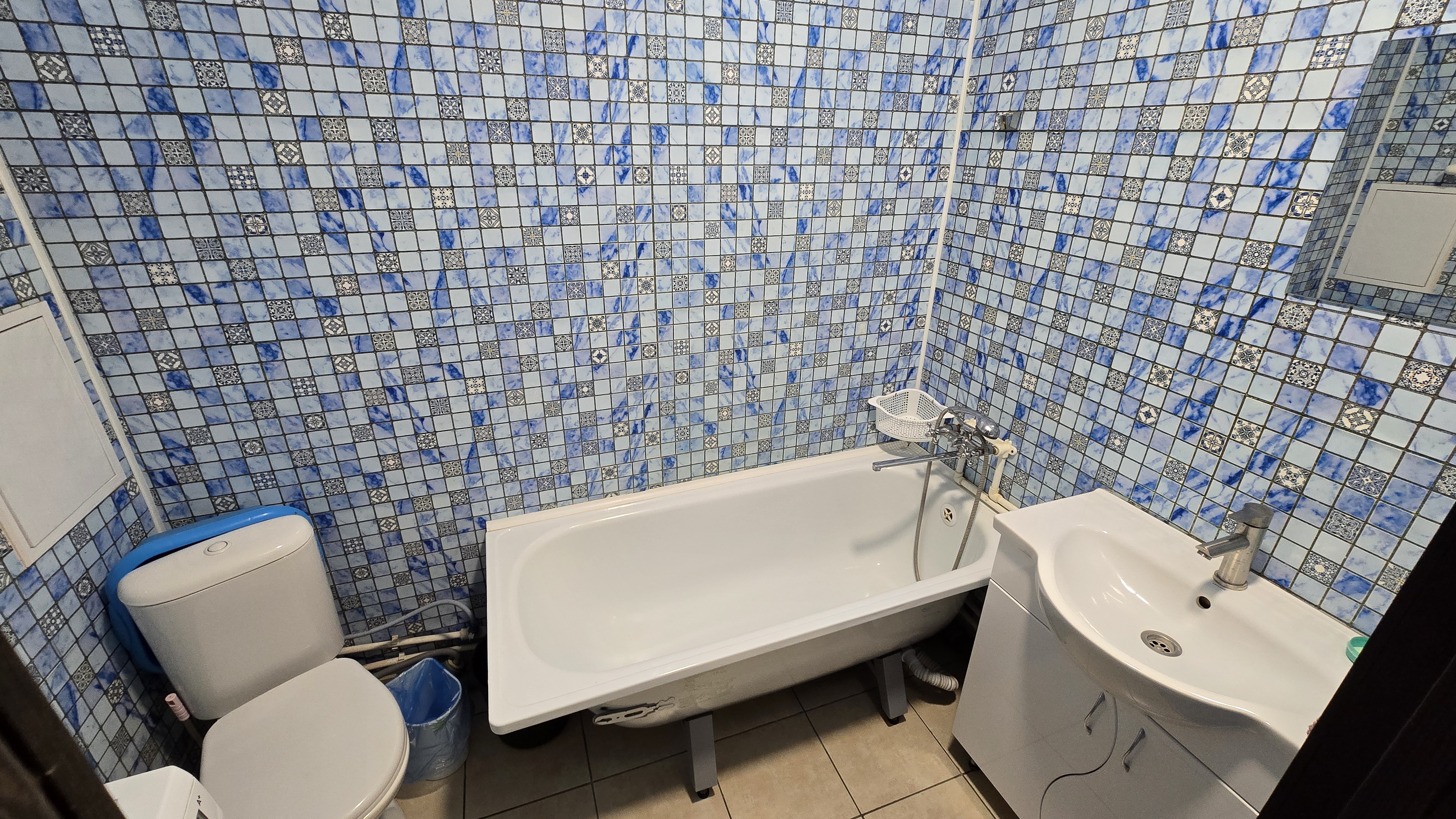 Белоусова 8. Сдается в аренду однокомнатная квартира студия в мкр-не Суворовский.  15000р