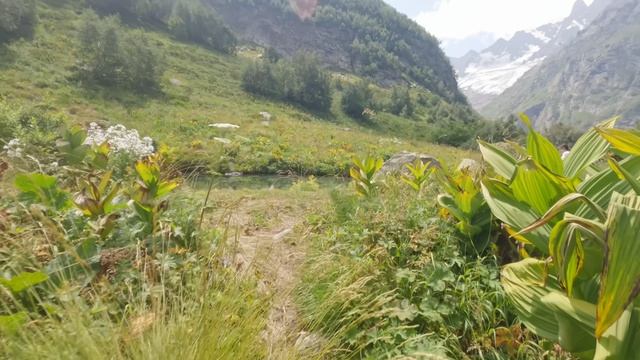 Поход к перевалу Чучхур, водопадам и озеру