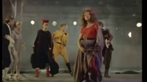 ЕЛЕНА САНАЕВА -Баба -Яга (Искренне ваш 1985)