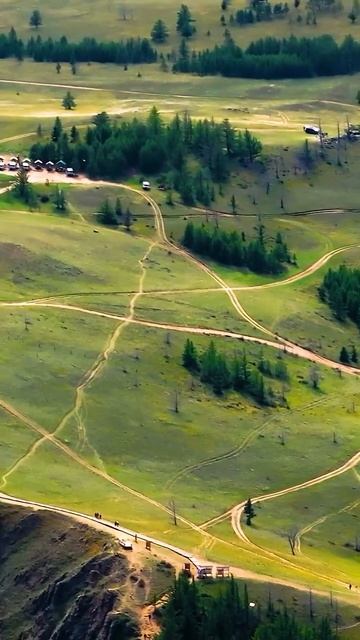 На северной оконечности острова Ольхон возвышается величественный мыс Хобой.