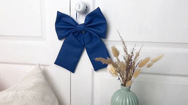 Украшение для интерьера и больших елок БАНТ КЛАССИЧЕСКИЙ синий эко-кожа 27 см БТ2-300-син