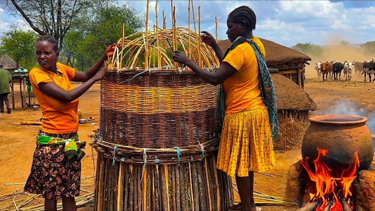 Приближается сильный дождь🌧️/ Готовим ганийскую еду на нашей традиционной африканской ферме