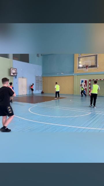 Все на футбол