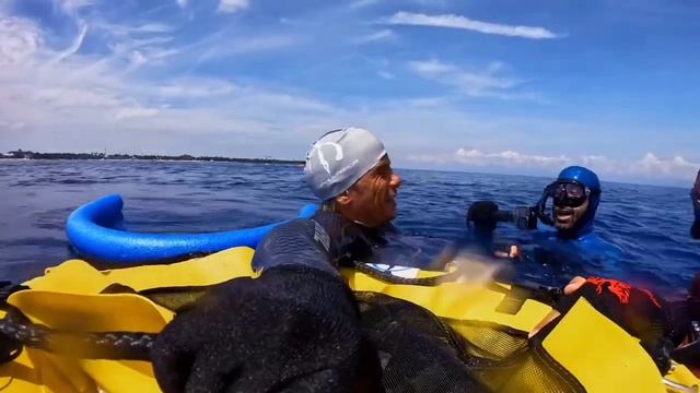 Нырок на 108 метров члена сборной России по фридайвингу Сергея Зыкова!