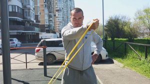 Приведение руки снизу с резиной: техника и нюансы