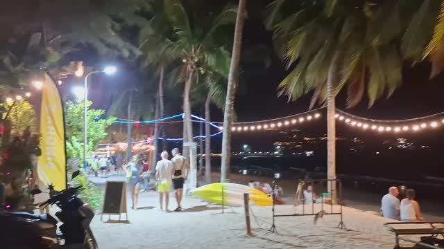 Вечерний пляж Камала, Пхукет. 2026 март