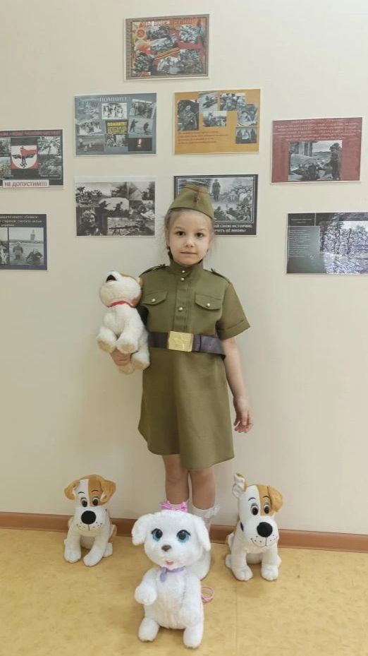 Стихотворение Лолы Дияровой Парад Победычитает - Карева Анна