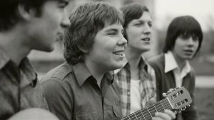 Клип 2026.  Любимая песня в СССР -   Голуби целуются на крыше