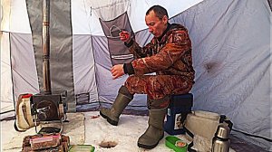 Рыбалка на окуня весной на озере Тасей.