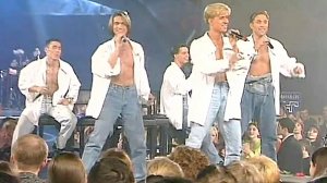 Матч-Реванш - НАШЕ ВРЕМЯ vs группа ИКС-МИССИЯ с песней БЕЛАЯ НОЧЬ :1999