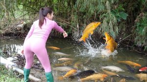 Интересные приемы рыбалки. Откачала воду из озер и поймала крупную рыбу. Жизнь во Вьетнаме