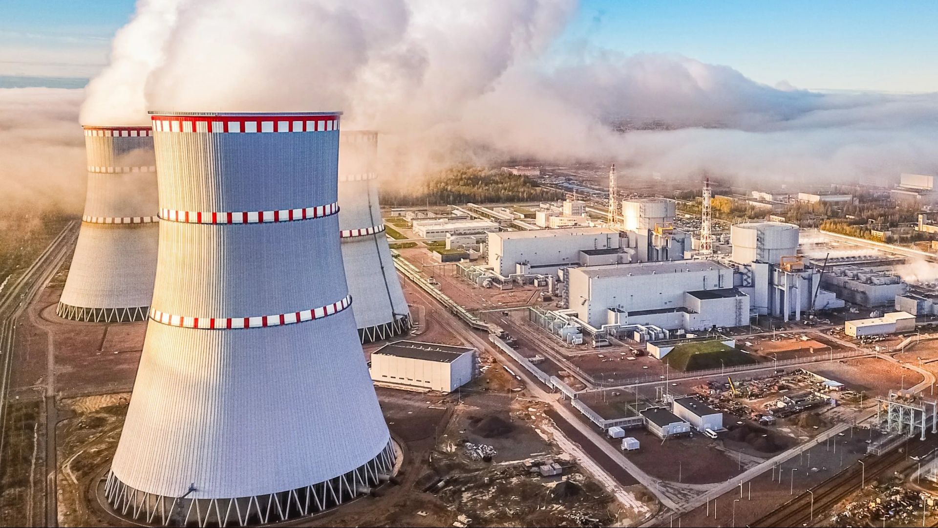 строим аэс в майнкрафт!