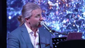 Фрэнк Синатра трибьют. Руслан Воротников — «Strangers in the night»