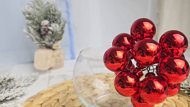 ГРОЗДЬ стеклянных глянцевых шариков на проволоке 12 шаров по 25 мм цвет: красный 2000649