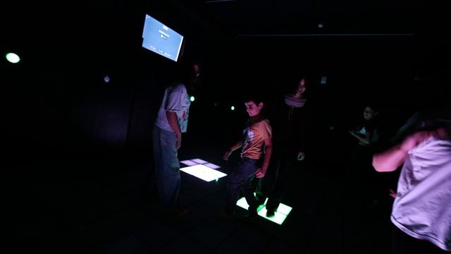 Локация на Серпуховской PIXEL QUEST