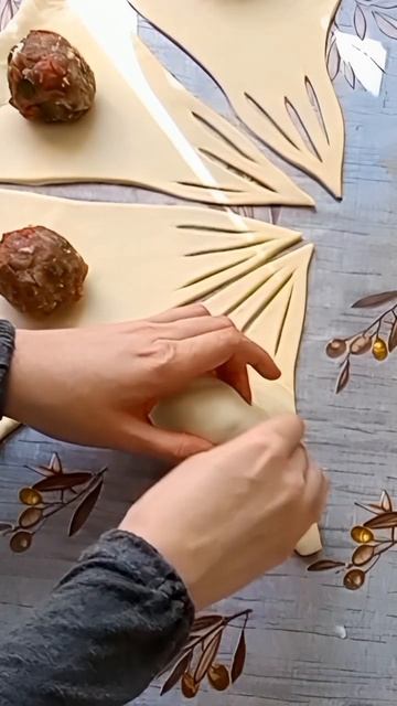 Способ лепки пирожков. Пирожки с мясом в духовке. #выпечка, #лепка, #пирожки, #пирожкисмясом