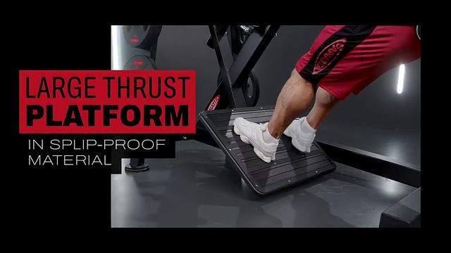 Тренажер для приседаний маятник PANATTA Freeweight One Pendulum Squat 1FO080