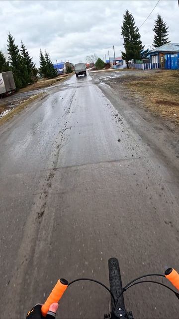 Откуда грязь на дорогах берётся у нас велопоездка велосипед Тюмень