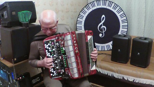 Девойко МАЛО...