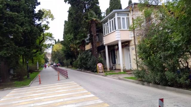 Выпуск 4. По дороге в Супермаркет ПУД в Ялте