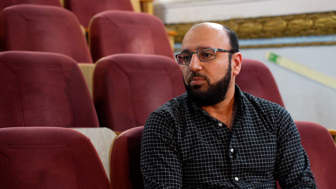 Беседа дня рассказал руководитель ансамбля Нарэ Армен Тадевосян.