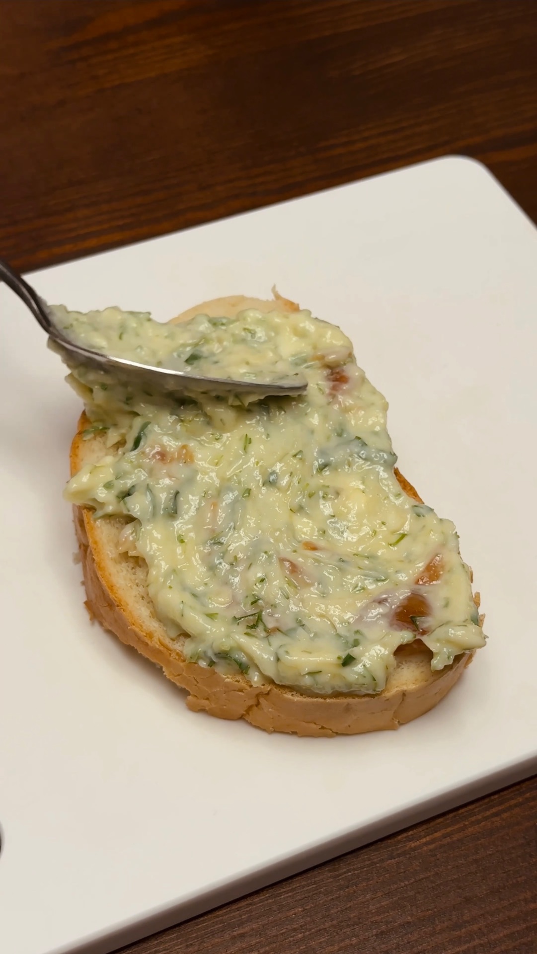 Чесночная брускетта 