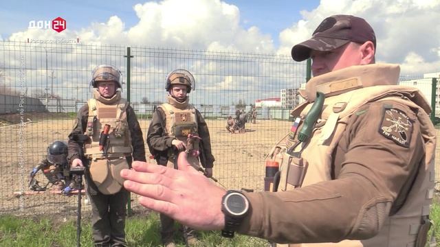 Подготовка саперов МЧС