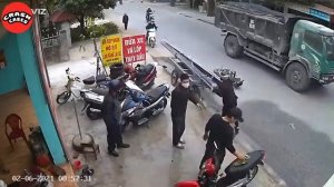 Insane Near-Death Moments – How Did They Survive! (Ep.2)