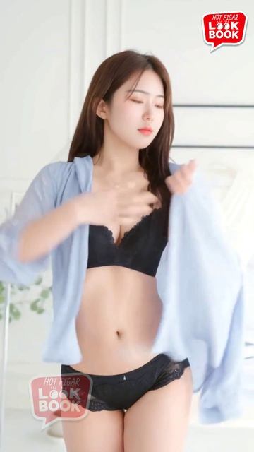 직장 복장으로 갈아입는 모습을 당신 앞에서 보여드릴게요 underwear Lookbook hot figar look book