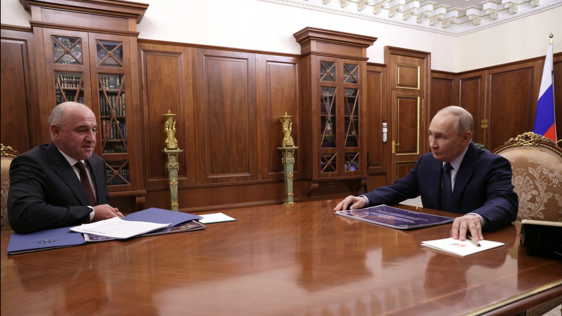 Владимир Путин встреча с главой Карачаево-Черкесии Рашидом Темрезовым, Кремль, 16 апреля 2026 года