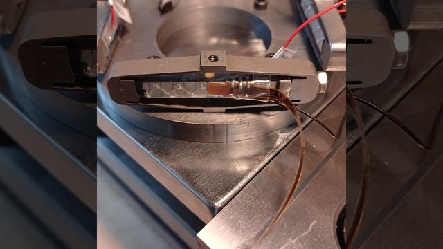 Собственный резонанс пьезоактюатора ПД500-2