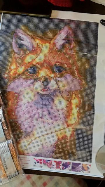 Купила буду выкладывать алмазную картину 