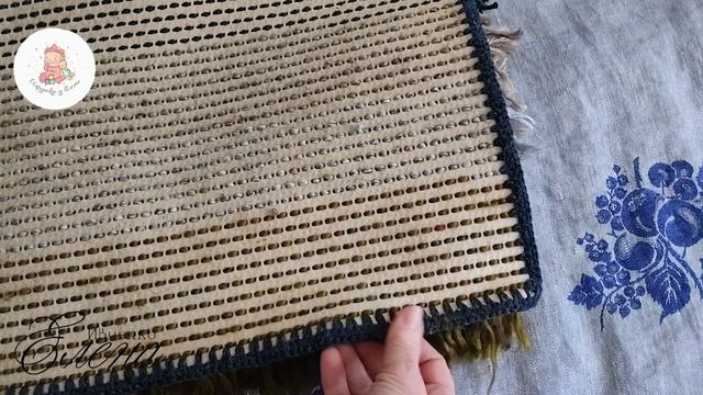 Обзор вязаного коврика