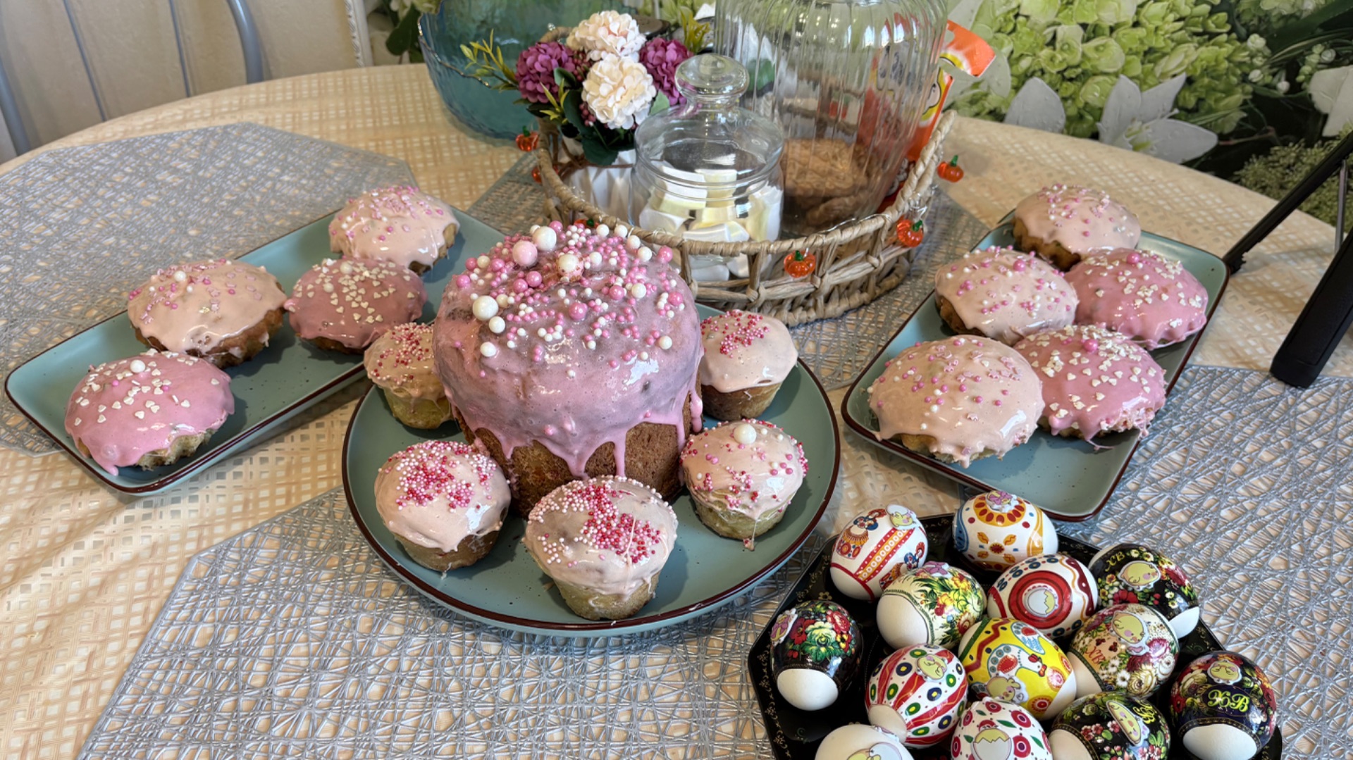 Готовлю куличи по старинному рецепту🥮 Столько всего успела сделать 😻 Победа за мной 😜