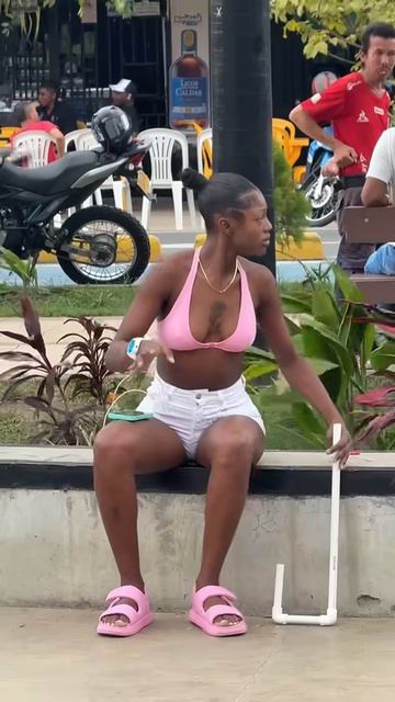 Вирусная шутка забавная флейта