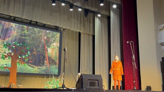 Владимир Сутеев Яблоко. Студия ораторского искусства Словечко