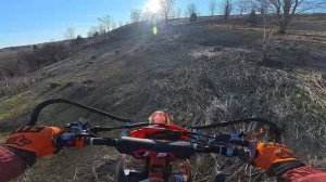 Холмы Пермского края. Езда на Эндуро мотоциклах под музыку