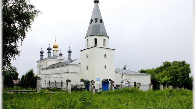 День памятников