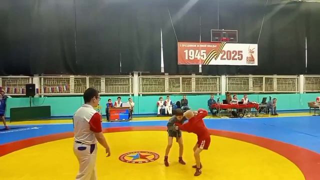 Артемка САМБО. Турнир посвященный дню защитника отечества 2026г. Дети. Бросок через спину с колен.