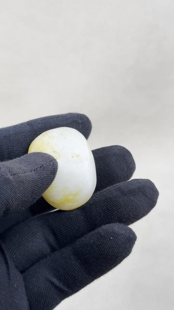 LS-38. Окатыш нефрита ГУАНЬ ШАН ЦЗЯ ЧЖИ 观赏价值