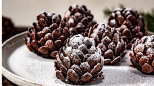 Рождественский десерт за 10 минут! Всего три ингредиента и шоколад