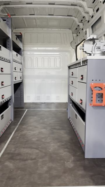 DongFeng K33 со стеллажами PROFIvan