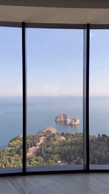 ⛰Скалы Адалары в Гурзуфе