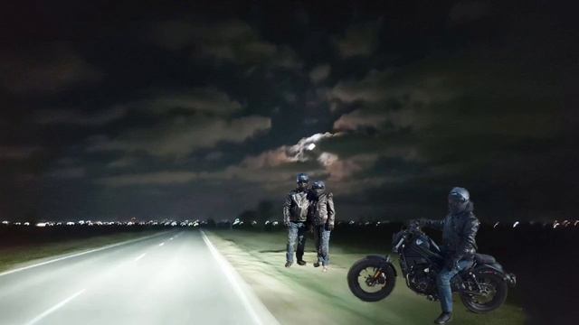 Песня мотоциклиста Автор-исполнитель Александр Фишер. г.Евпатория.