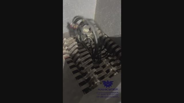 Шредер двухвальный с двумя двигателями MRS-500T. Видео от клиента. Работа с кабелем.