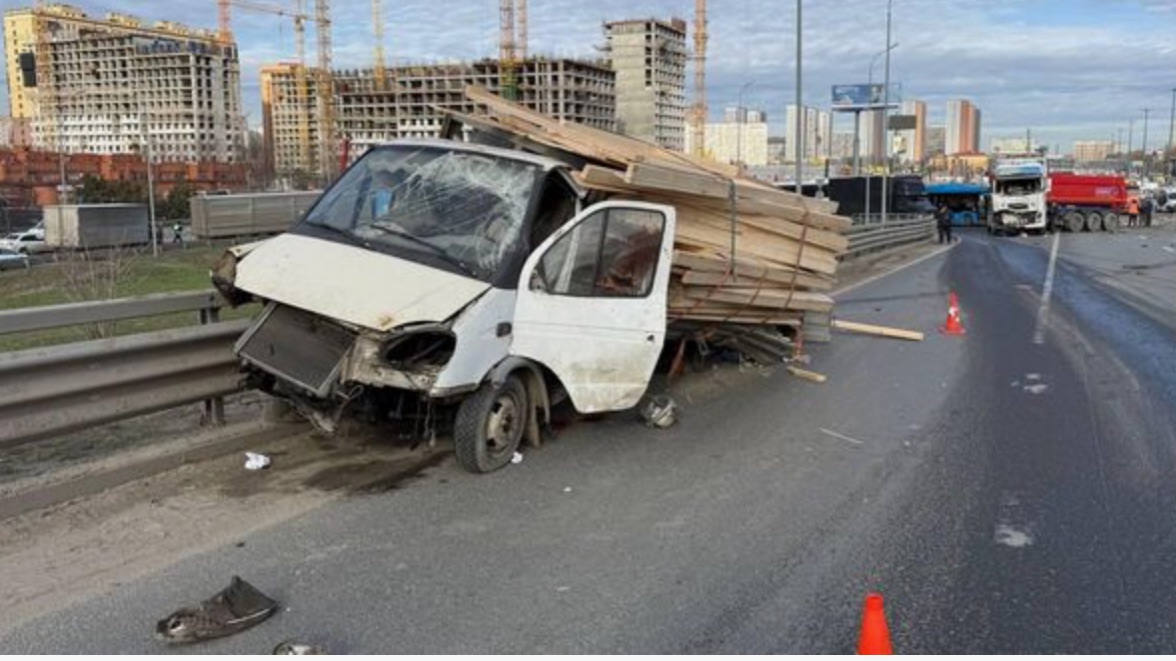 Аварии и ДТП НА ДОРОГАХ — не уступил и получил подборка на видео регистратор