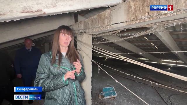 Жильцы одной из многоэтажек Симферополя жалуются на нашествие насекомых в своих квартирах