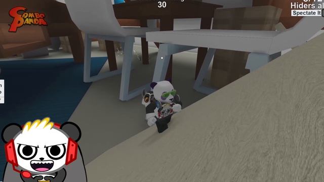 Lets Play ROBLOX with MY FANS! Combo plays BRICK BATTLE with Combo Crew!