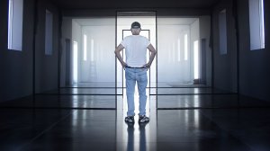 Роберт Ирвин: Искусство света и пространства (2022). Трейлер